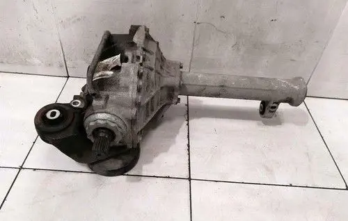 Land Rover Range Rover Sport L494 Front differential LR058001