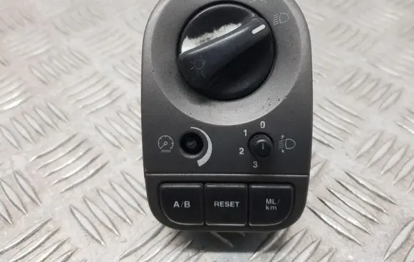Jaguar X-Type Light switch 4X4311654AA