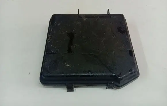 Renault Laguna III Fuse box cover 284C40001RC