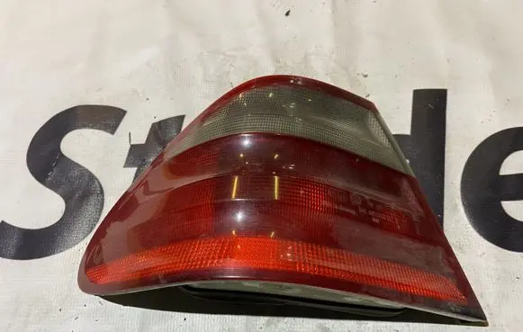 Mercedes-Benz CLK A208 C208 Rear/tail lights SAEAIP2S2T95