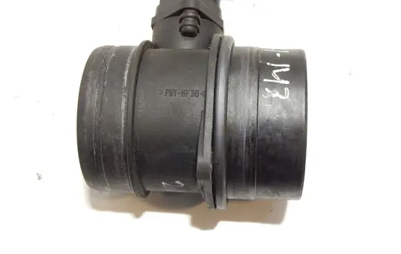 Audi A4 S4 B7 8E 8H Mass air flow meter 0281002461 074906461B 21143