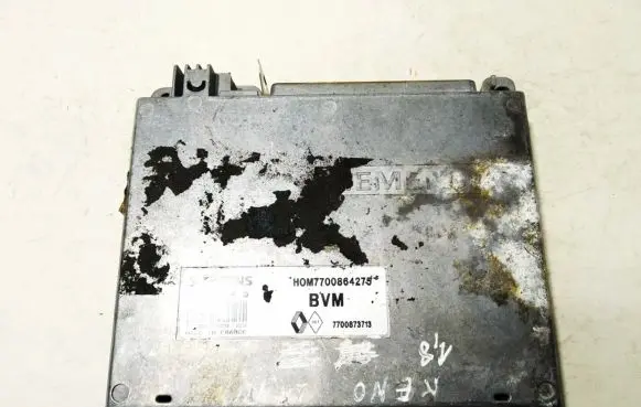 Renault Laguna I Engine control unit/module S101725114B hom7700864275