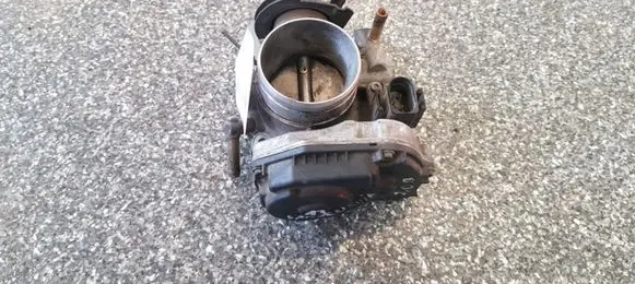 Skoda Octavia Mk1 (1U) Throttle valve 06A133064H