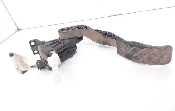 Volkswagen Golf IV Accelerator throttle pedal 1J1721503H 6PV00777001