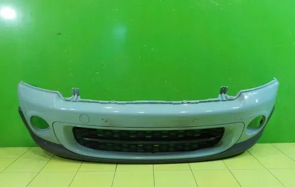 Mini One - Cooper Clubman R55 Front bumper PRZOD XP38
