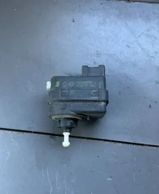 Renault Kangoo I Headlight level adjustment motor T8200259039
