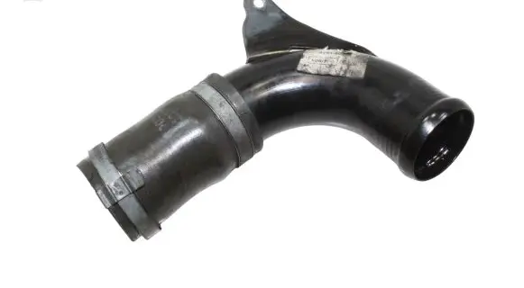 Ford Mondeo MK V Intercooler hose/pipe AV616C750AE