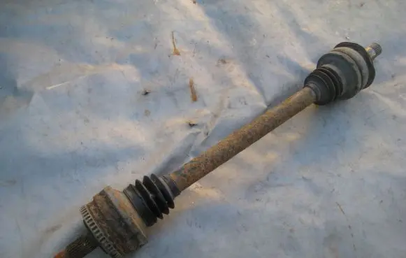 Chrysler Crossfire Rear driveshaft 2103508410 A2103508410 05140893AB