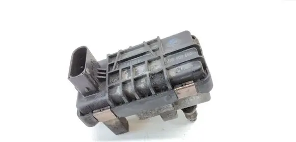 BMW 3 E90 E91 Turbine electric control actuator 781751 6NW009660