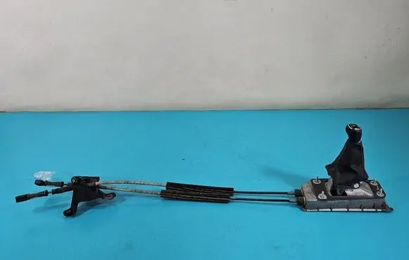 Gear shift cable linkage