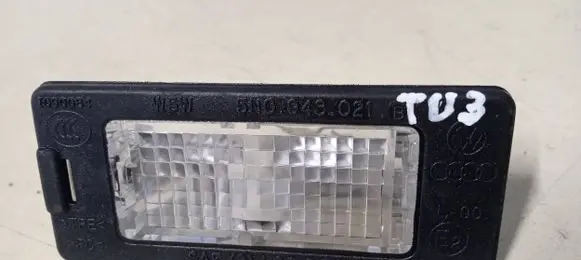 Skoda Octavia Mk3 (5E) Number plate light 5N0943021