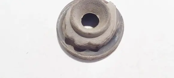 Skoda Octavia Mk1 (1U) Front coil spring rubber mount 1j0512149b