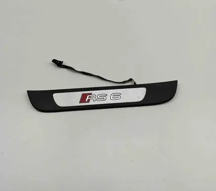 Audi RS6 C7 Rear sill trim cover 4G0947423F