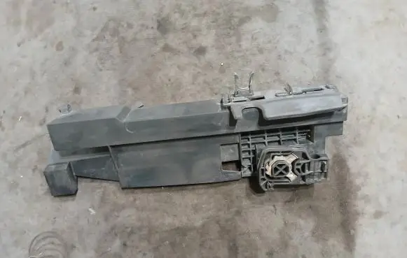 BMW 5 F10 F11 Side radiator support slam panel 7618772 M151401K 15272311