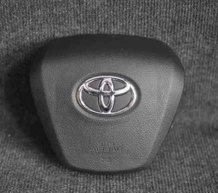 Toyota Avensis T250 Steering wheel airbag
