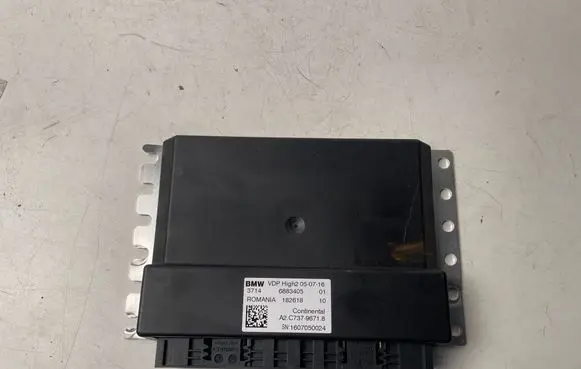 BMW 7 G11 G12 Suspension control unit/module 6883405