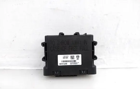 Nissan Juke II F16 Gateway control module 284Y66LA6E