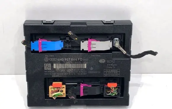 Audi A8 S8 D4 4H Central body control module 4H0907064FD