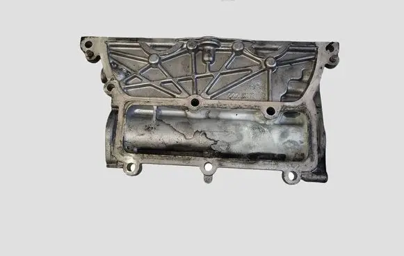 Mercedes-Benz C W204 Other cylinder head part A6510150501