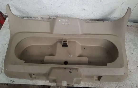 Dodge Caliber Tailgate trim