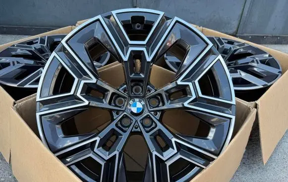 BMW 5 G60 G61 R20 alloy rim 5A324F0