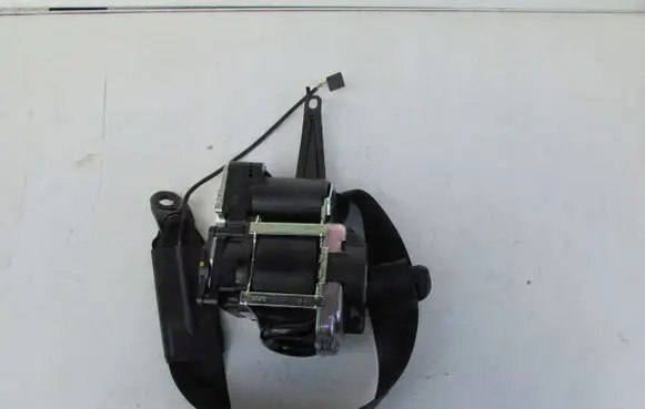 Audi A5 Front seatbelt 8W7857705E