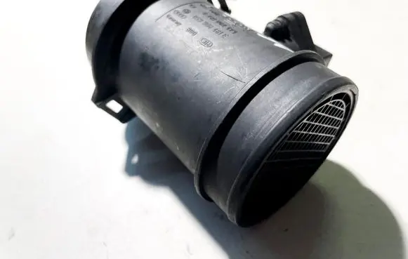 Audi A6 S6 C5 4B Mass air flow meter 0281002429 059906461E