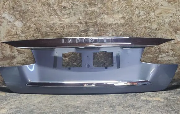 Infiniti Q70 Y51 Tailgate trim 848104AP0A 848104AP
