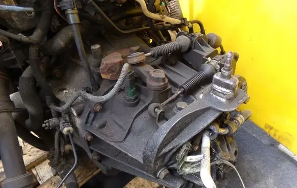 Opel Vivaro Manual 6 speed gearbox PF6050 31SP2