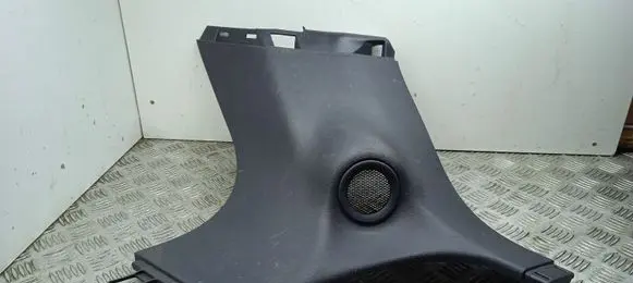Jeep Grand Cherokee (D)pillar trim (top) 1GG60LC5AE