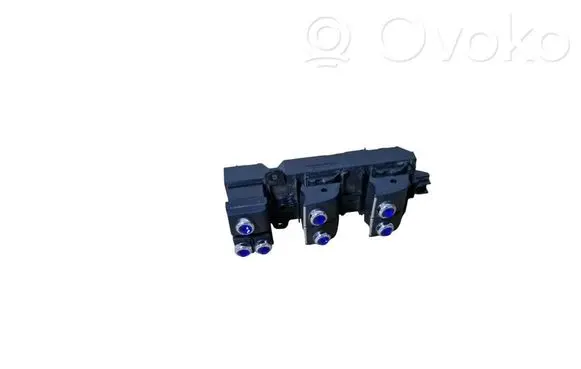 Toyota RAV 4 (XA50) Electric window control switch 8404042090 SAJED1A005A 2122A005550