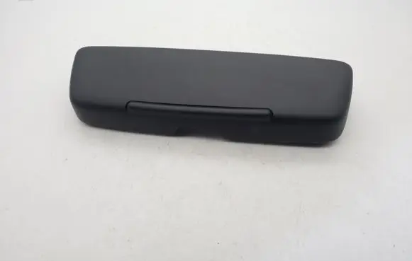 Ford Focus Sunglasses storage box 3M51R51919A