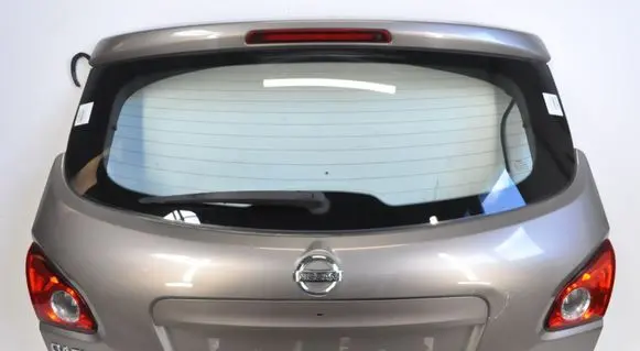 Nissan Qashqai Tailgate/trunk/boot lid 