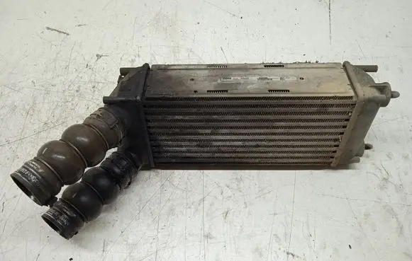 Citroen C4 I Picasso Intercooler radiator 9656503980