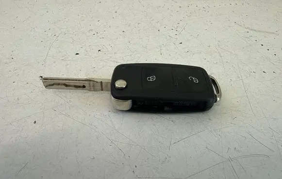 Volkswagen Transporter - Caravelle T5 Ignition key/card 7E0837202BD 5FA01295700 2015DJ6124