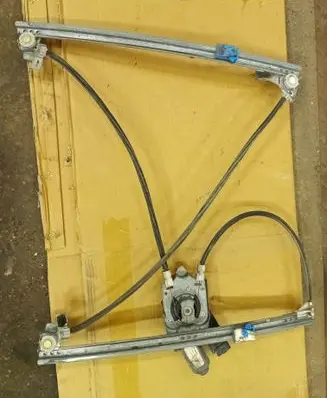 Renault Espace - Grand espace IV Front door window regulator with motor 