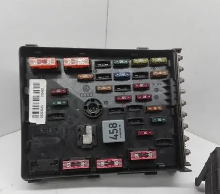 Volkswagen PASSAT B6 Fuse module 3C0937125 1K0937132F