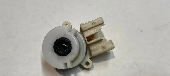 Lexus IS 200-300 Ignition lock contact 0550T18