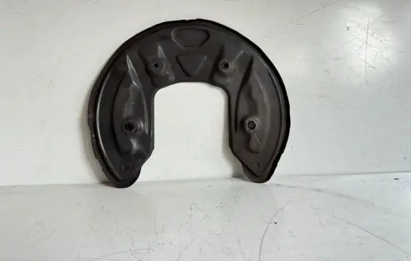 Mercedes-Benz E W213 Rear brake disc plate dust cover A0004230100