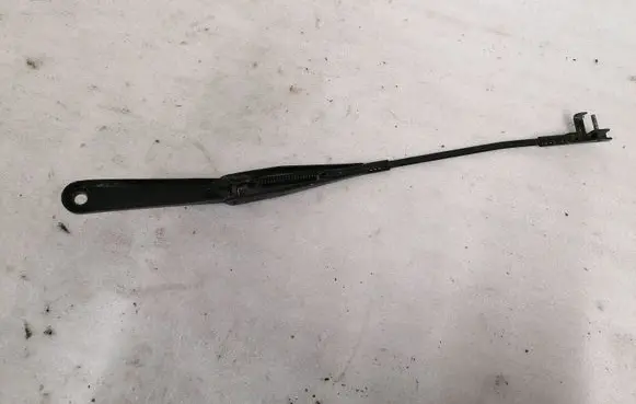 Ford Focus Front wiper blade arm 4M5117526AB