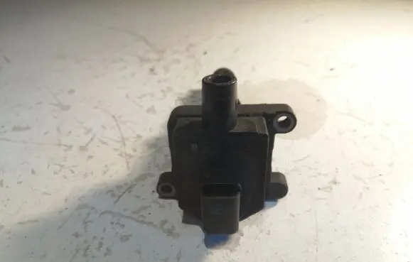 Alfa Romeo GTV High voltage ignition coil 0356100107