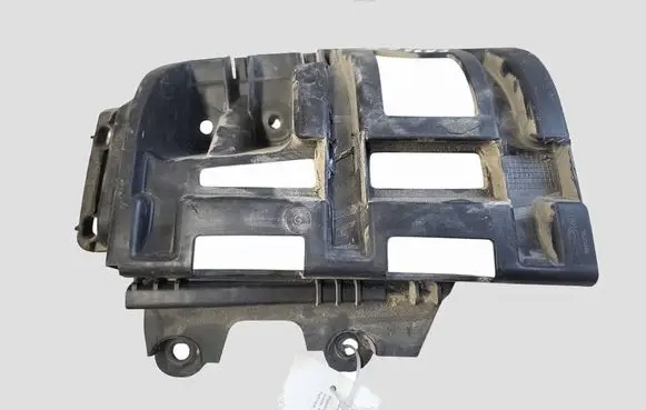 Peugeot 5008 Rear bumper mounting bracket 9686252880 2005726