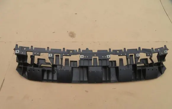 BMW 4 G22 G23 G24 G26 Front bumper mounting bracket 8081691 15857711