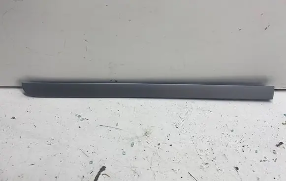 Volkswagen Touran I Dashboard glove box trim 1T1858415B