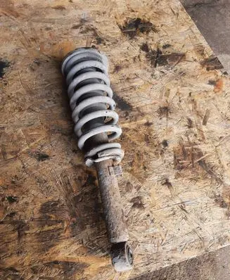 KIA Sorento Front shock absorber with coil spring