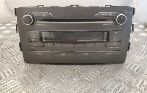 Toyota Auris 150 Radio/CD/DVD/GPS head unit 8612002520