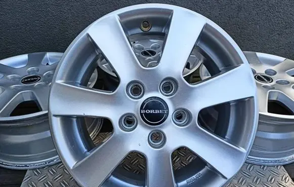 Mercedes-Benz E W124 R15 alloy rim KBA45850