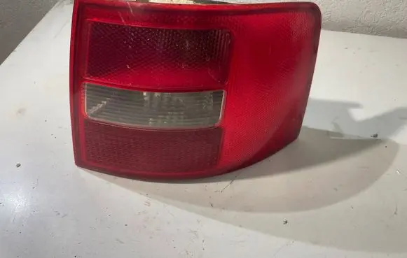 Audi A6 S6 C5 4B Rear/tail lights 4B9945096F 412809999 41280383