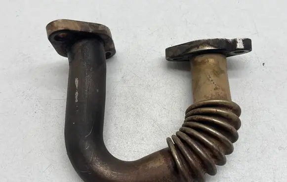 Volkswagen Caddy EGR valve line/pipe/hose 03P131521