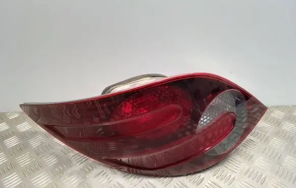 Mercedes-Benz R W251 Rear/tail lights A2518201164